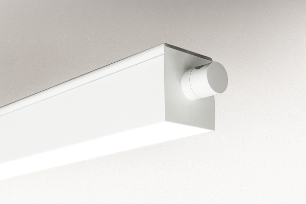Cube 4-Wet Wet-Location Linear Pendant Light